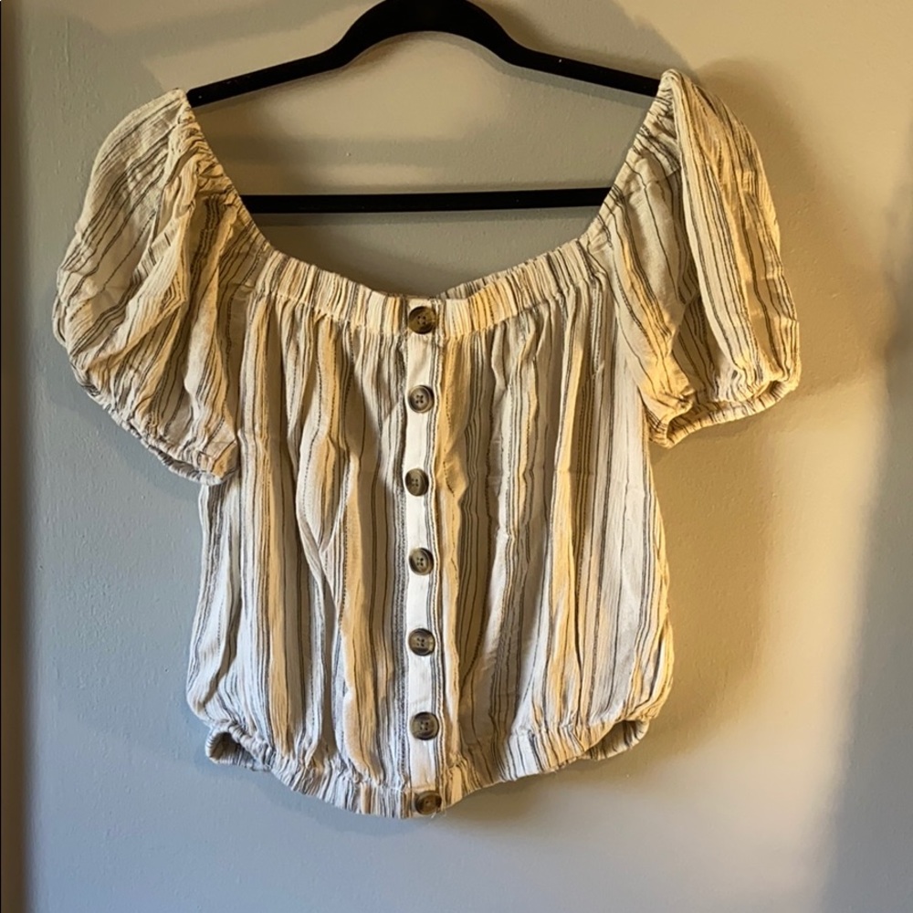 american eagle off the shoulder top